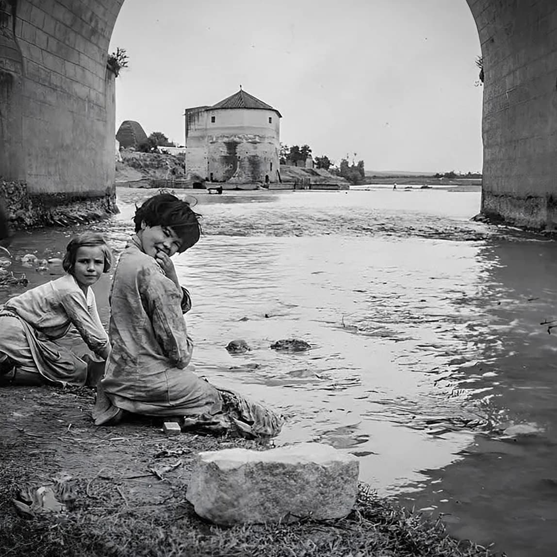 logo apartamentos turisticos